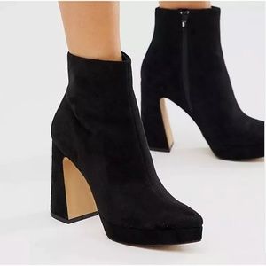 NWOT Missguided Platform Boots with Flared Heel in Black Faux Suede, Size 37